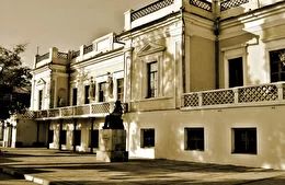 «В пам'ять про мене, Айвазовського, заповідаю галерею місту Феодосії…»